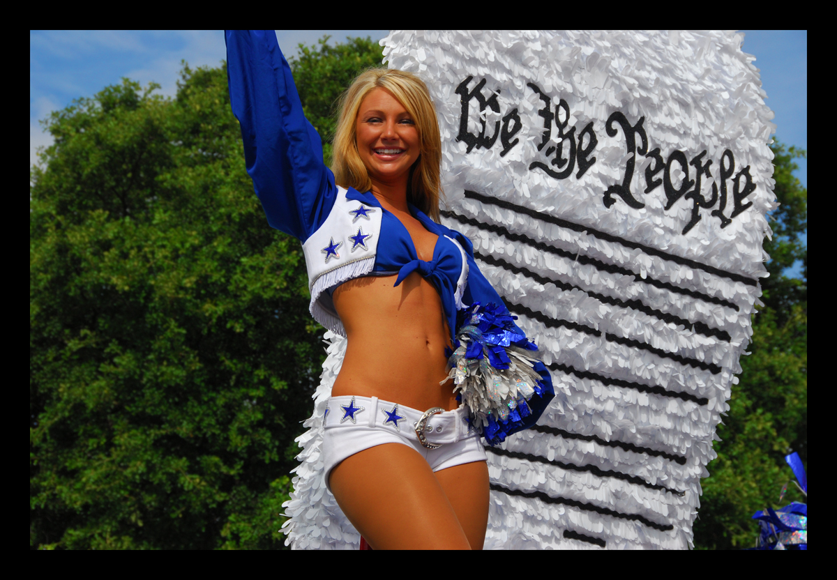 Dallas Cowboy Cheerleaders 2