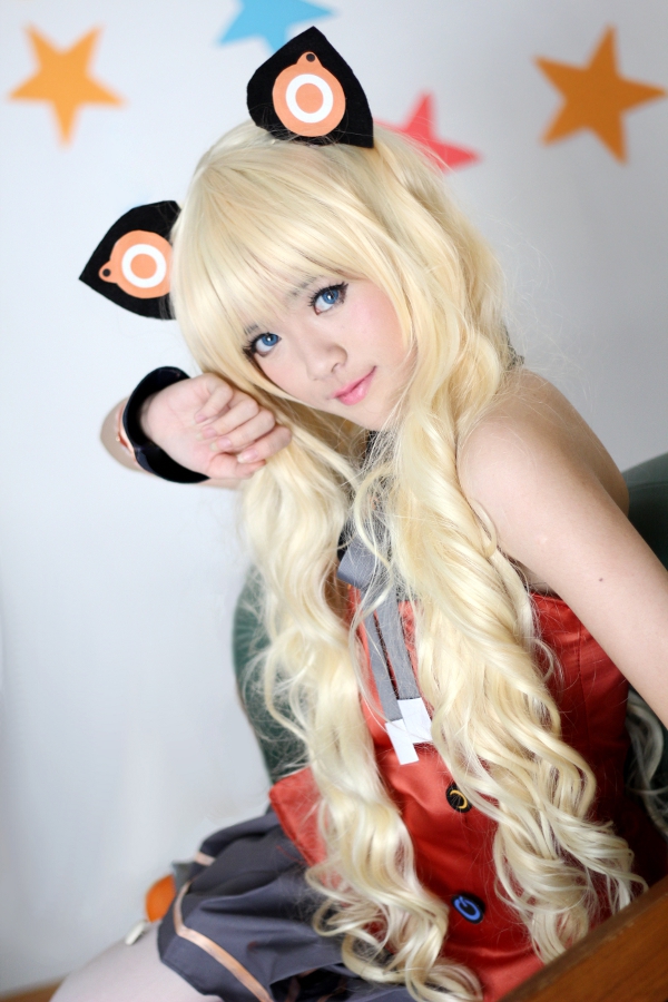 Vocaloid SeeU cosplay