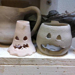 Twin Halloween clay.