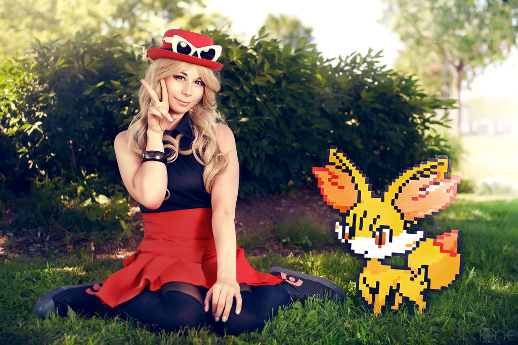 Serena And Fennekin By Nomnomnat Cosplay On DeviantArt serena-and-fennekin-by-nomnomnat-cosplay-on-deviantart