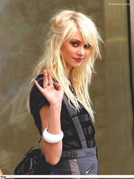 Taylor Momsen