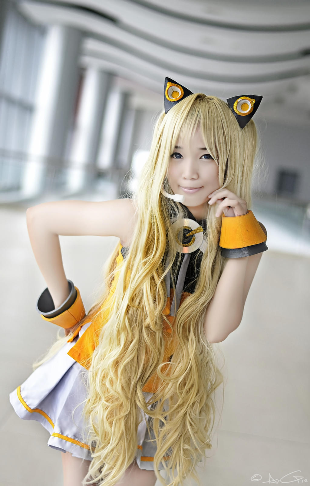 SeeU [1]