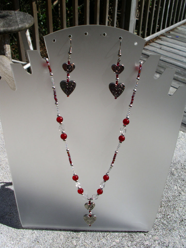 Queen of Hearts Set