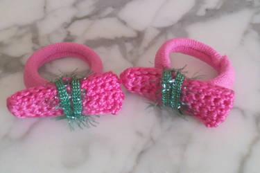 Pink crochet hairband