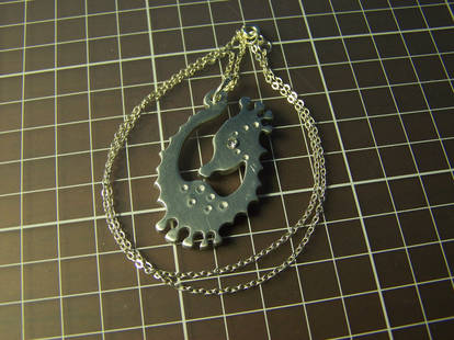 Hippocampus necklace