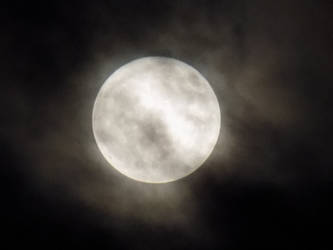 December Supermoon: Cold Moon