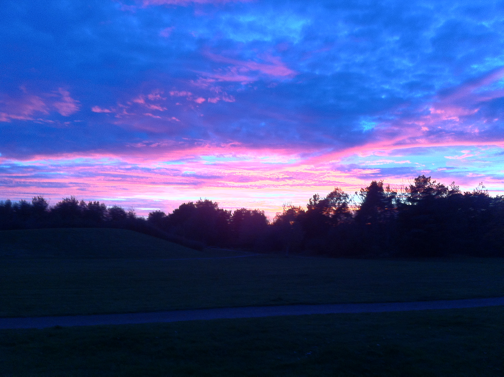 Insane Colors in the Sky by skez on DeviantArt