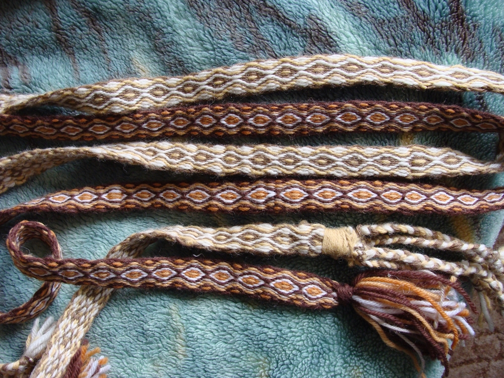 Tablet weaving 1