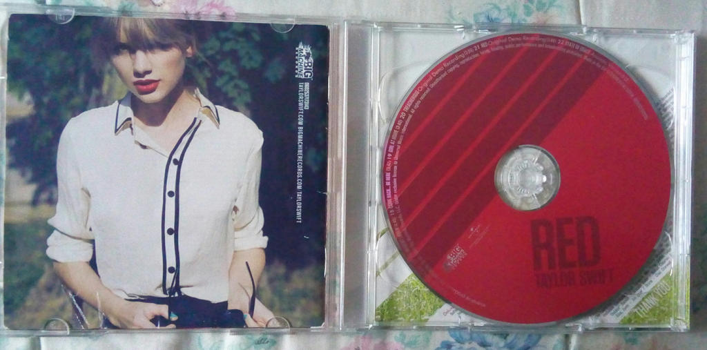 Ts Red Deluxe Edition Cd Inside 01 By Avengium On Deviantart