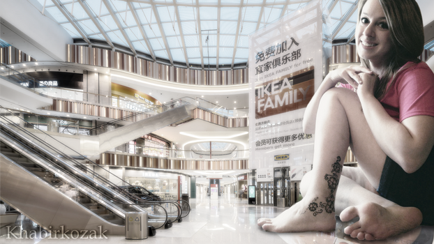 Giantess Arkannes at the mall