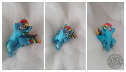 Custom OOAK Rainbow Dash scultpure [FOR SALE]