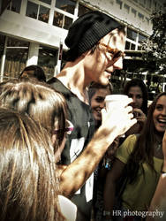 John O'Callaghan with fans @ Madrid