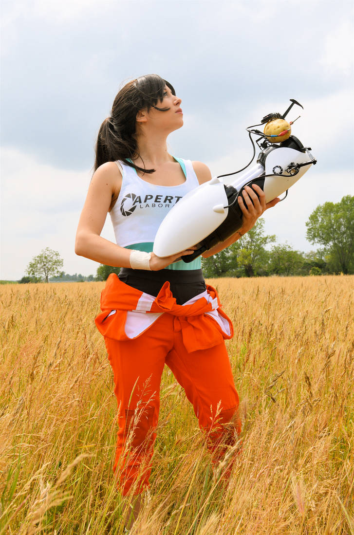 Chell - Portal 2 - The escape by Nerdbutpro on DeviantArt