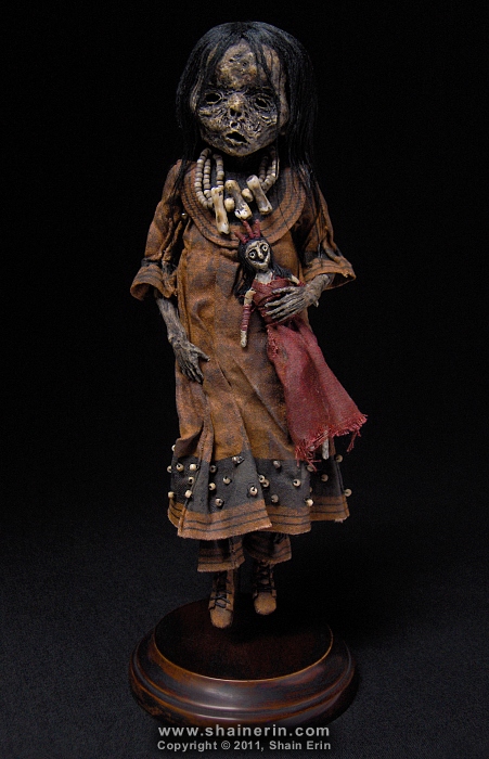 Mummy Sculpture M43 by shainerin