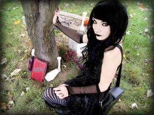 Raven Madison cosplay | Gothic Date