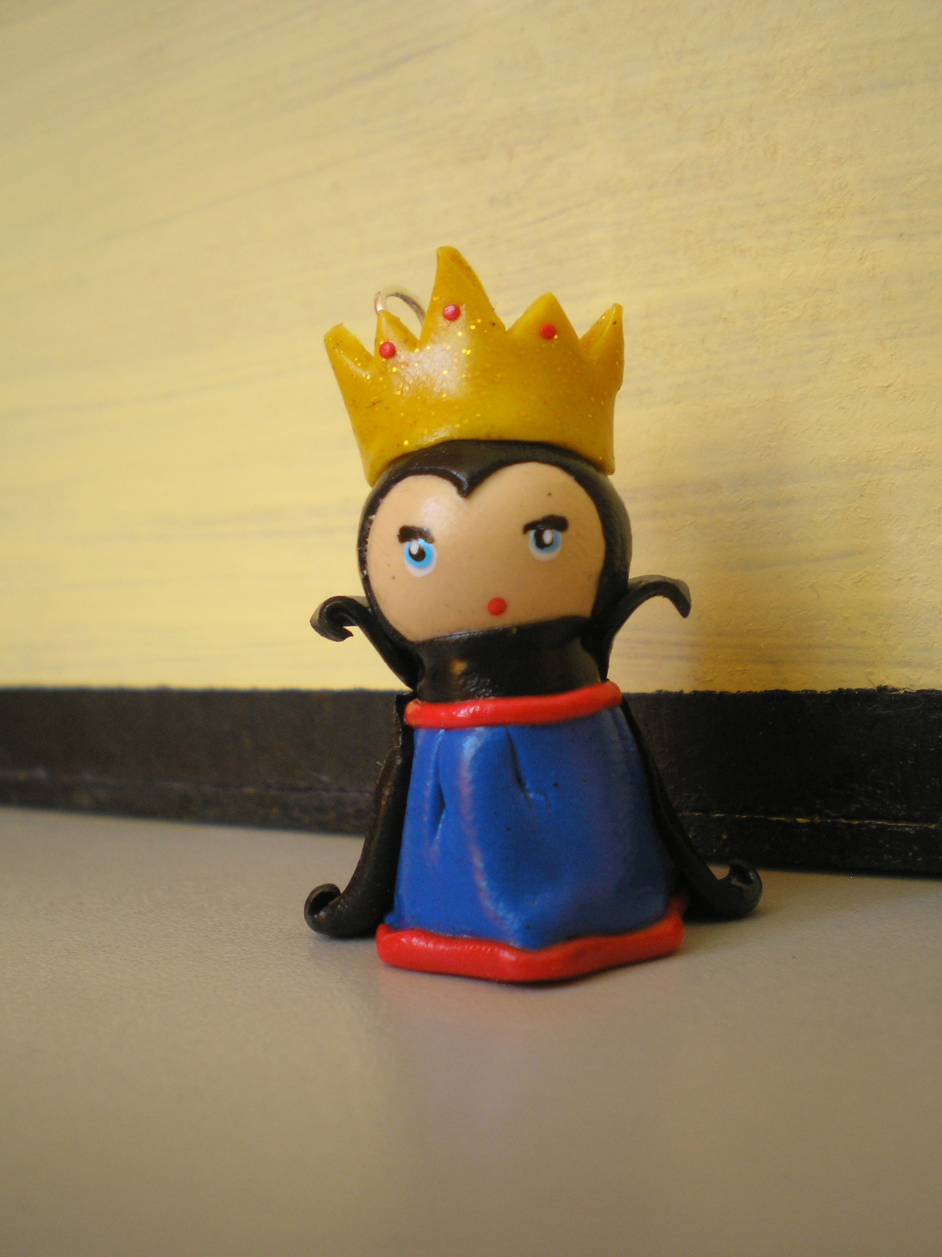 Queen (Snow White)
