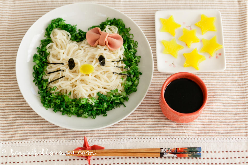 Hello Kitty Udon by kawaiikakkoiisugoi