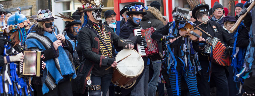 Straw bear festival  2013 - morris dancers 3