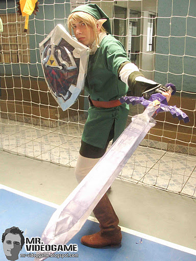 Link - TLOZ- Master Sword Close Up 2