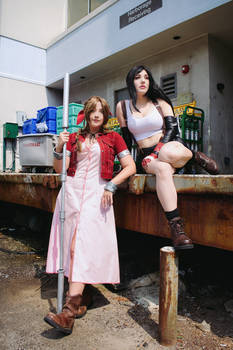 Tifa Lockhart + Aerith Gainsborough - 01