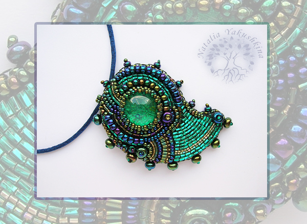 Emerald Green Paisley Pendant