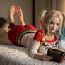 Harley Quinn Reading - Soles in the Pose