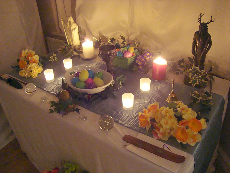 Ostara Altar 05