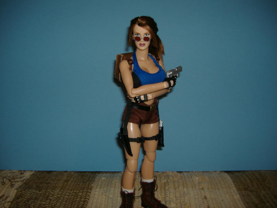 Custom Lara Croft Crossed