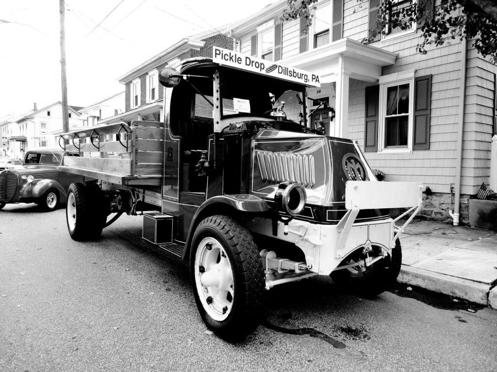 Dillsburg Pickle Drop Truck BW