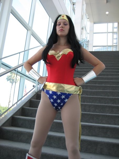 wonder woman mini photo shoot