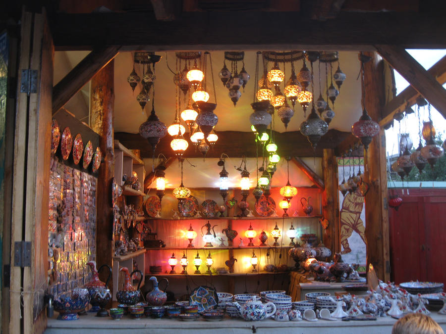 Lantern shop