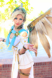Mercy Cosplay - Winged Victory