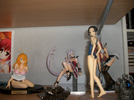 Figure shelf - part 3