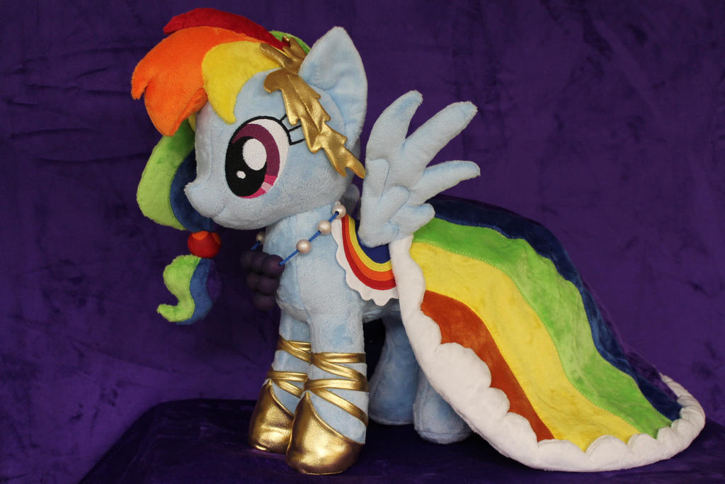 Rainbow Dash in Gala Dress