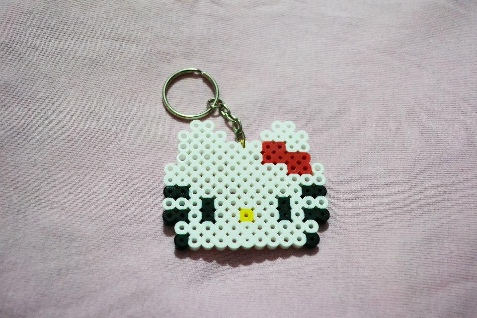 hello kitty perler beads by kiri-chan1990 on DeviantArt