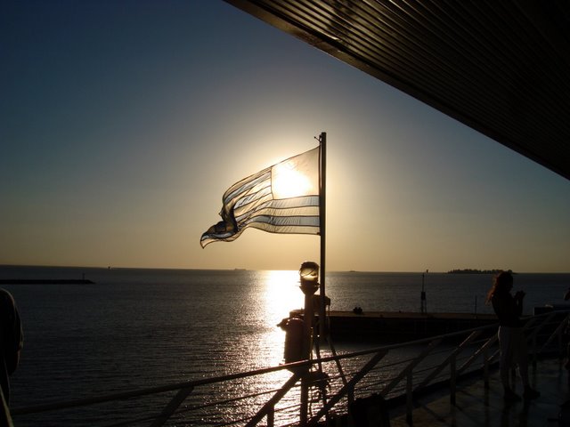 real bandera uruguaya