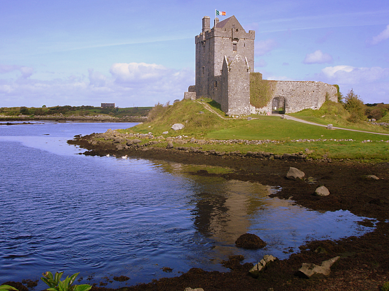 Dunguaire Castle