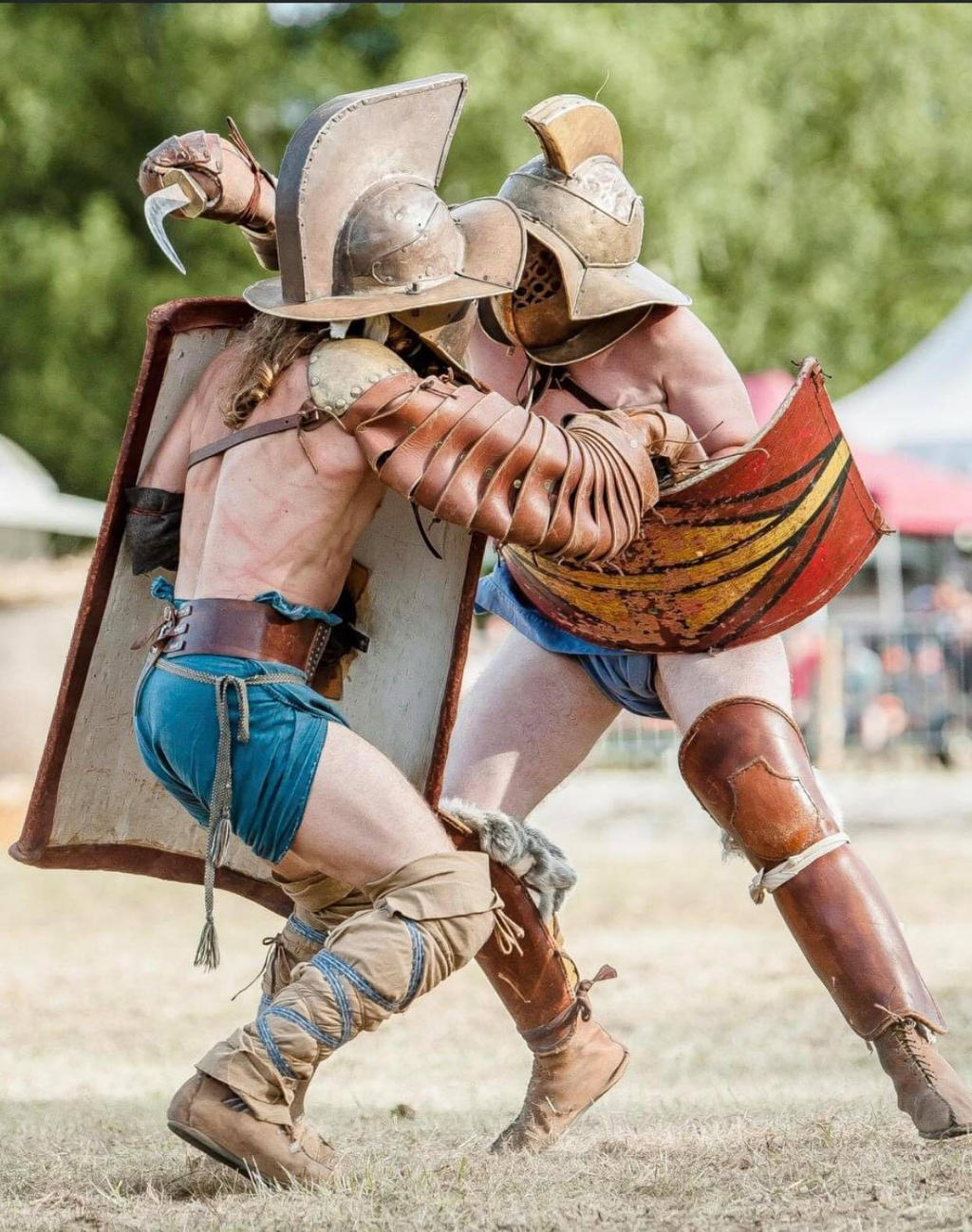 Gladiators - Murmillo VS Thraex