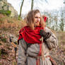 Skyrim Nord Cosplay - Red Hooded Robes Hunter