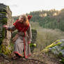 Skyrim Nord Cosplay - Red Hooded Robes Hunter