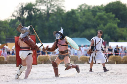 Roman Gladiator Fight - Murmillo VS Hoplomachus