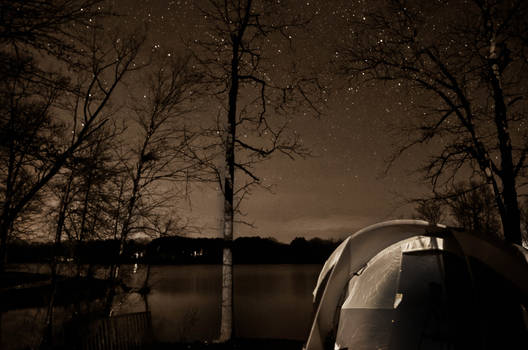 Camping at Sam Dale lake