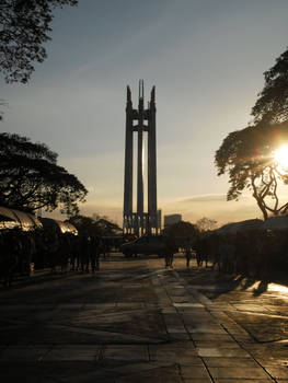 Quezon City Circle Monument