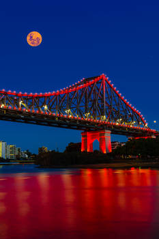 Bad moon over Brisbane