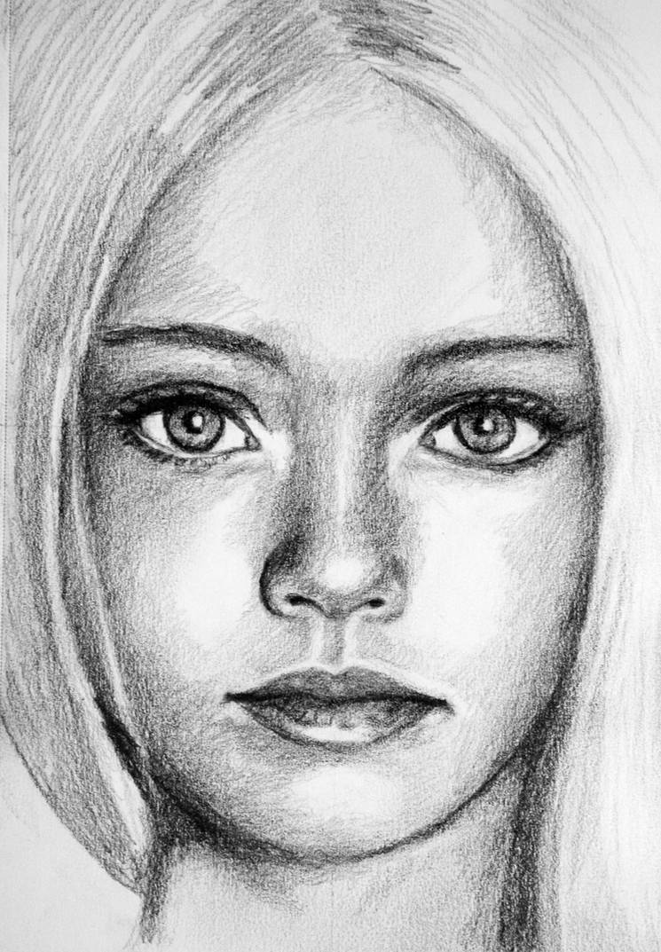 Лицо рисунок. Лицо карандашом. Портреты для срисовки. Портрет девушки карандашом. Портреты карандашом для срисовки.