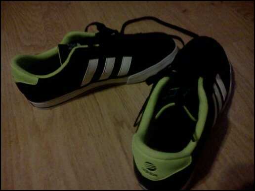 MY NEW KICKS:D