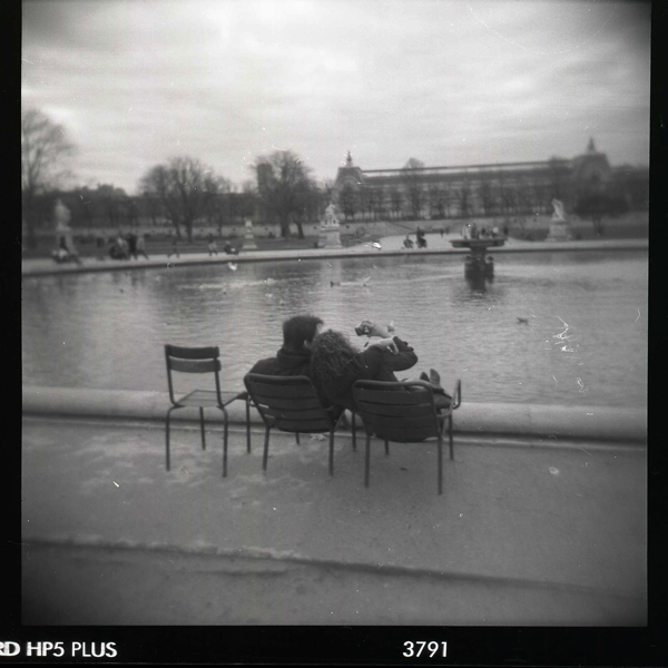 764 - Holga in Paris