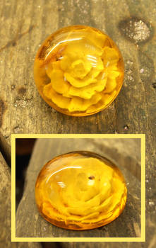 Amber intaglio solitaire rose cab