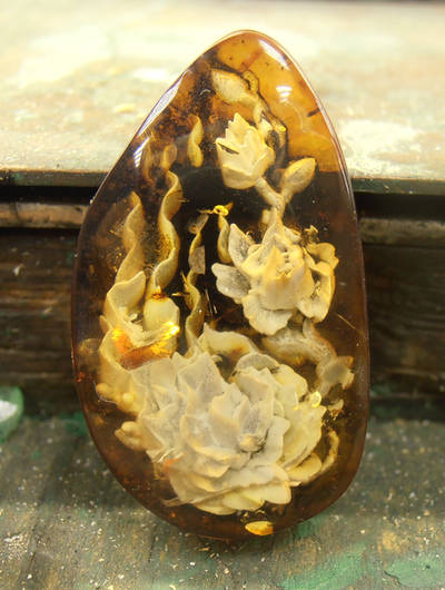 Burning Rose - amber reverse engraving - Intaglio by fairyfrog