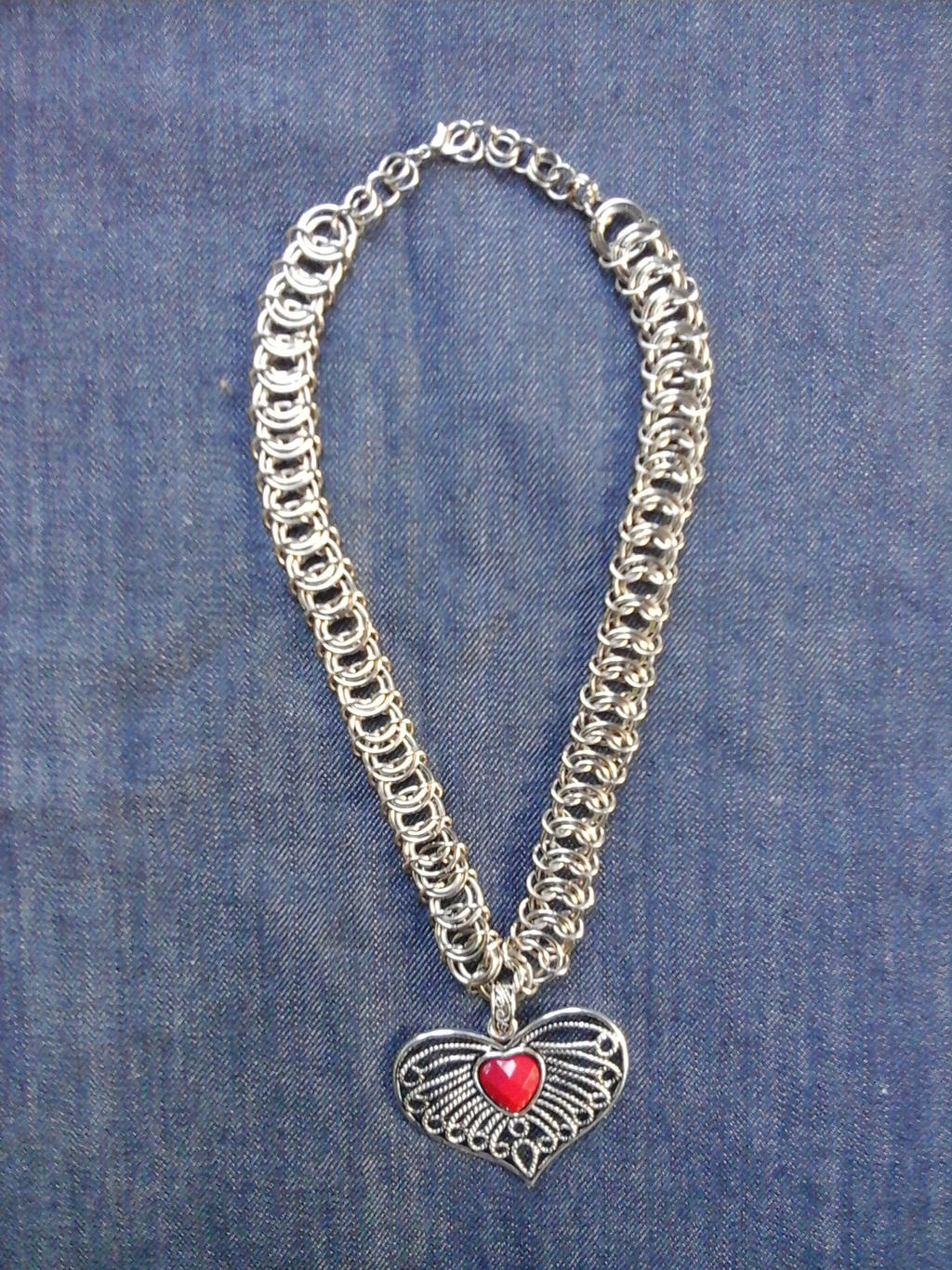 Collar chainmaille vertebrae